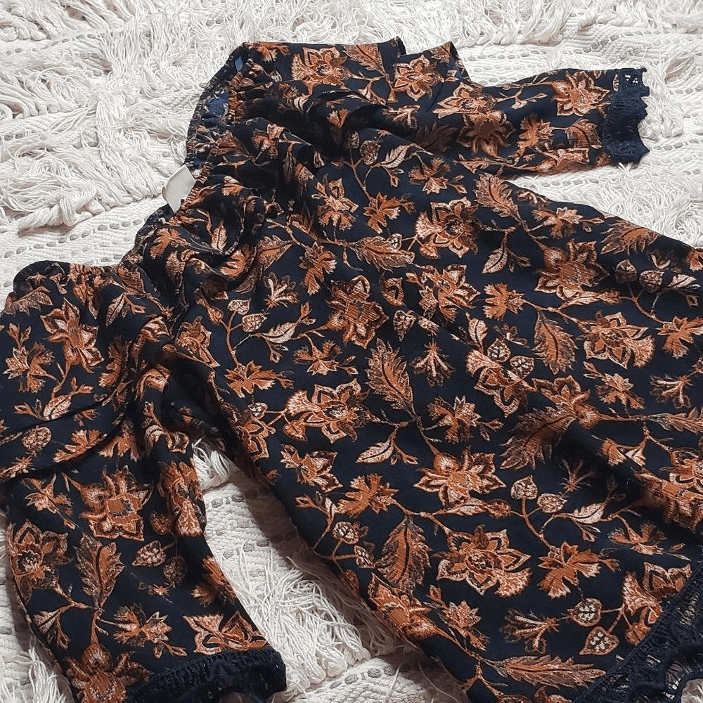 Off The Shoulder Ruffle Peasant Blouse - Deep Navy Sepia Flowers - XS - Picture 4 of 9